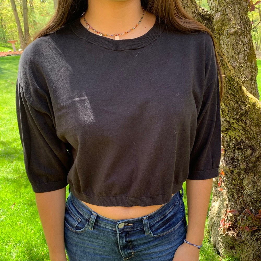 Black Balloon Sleeve Top